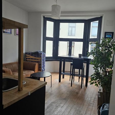 Den Gulden Hoorn Antuérpia Exterior foto