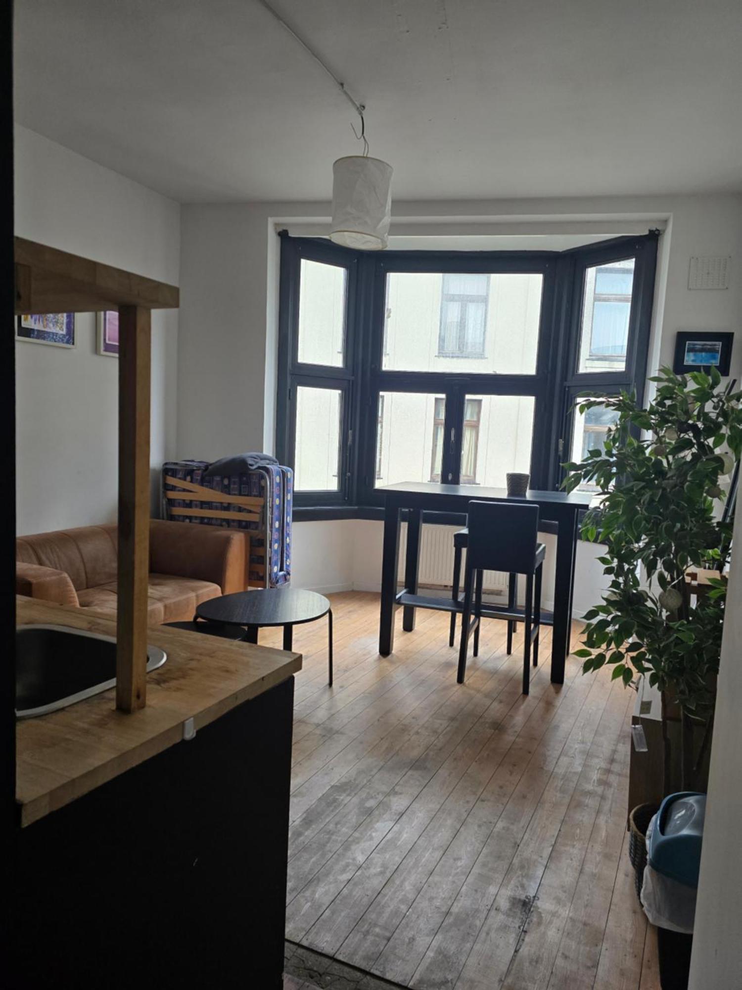 Den Gulden Hoorn Antuérpia Exterior foto